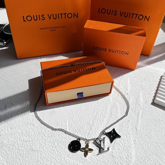 LV Necklace 11lyh36
